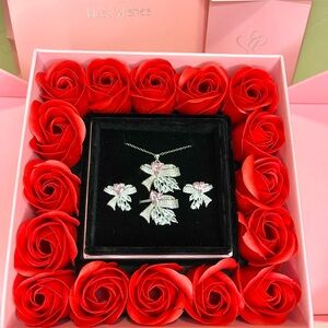 Jewelry set with gift 16 roses box for women.